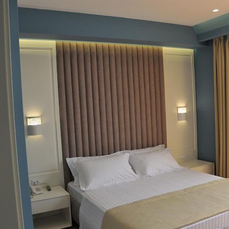 Paradise Beach Hotel Radhimë 객실 사진