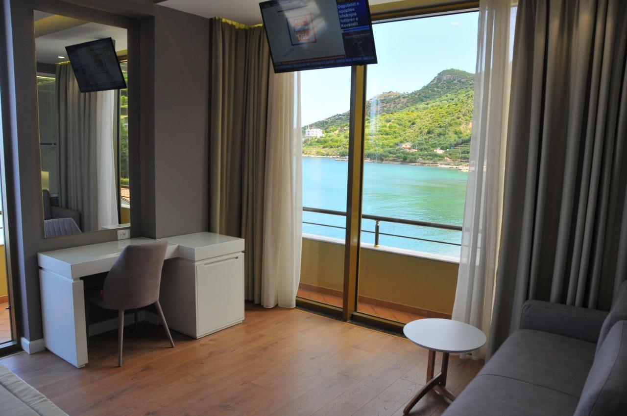 Paradise Beach Hotel Radhimë 외부 사진